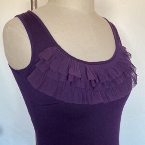 GAP purple rayon knit sleeveless tank top, scoop neck, polyester ruffled trim, S